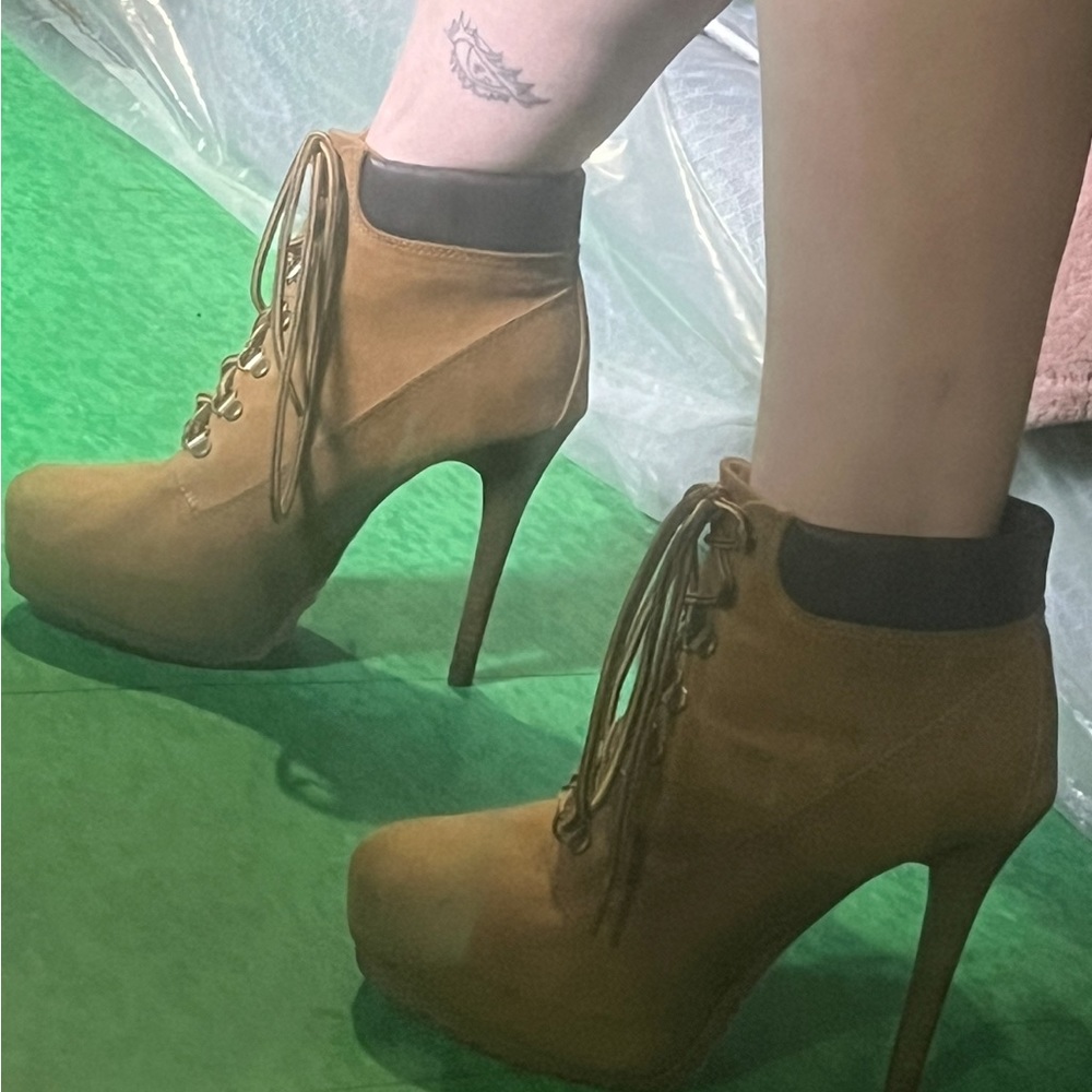 90s boot heels